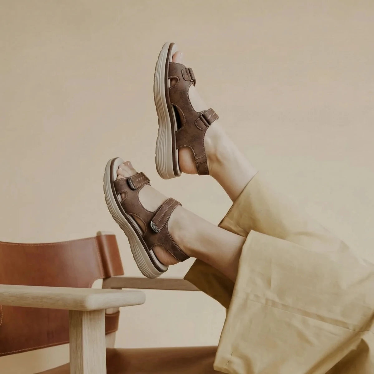 Journey - Omega Walk - M277-Brown-37