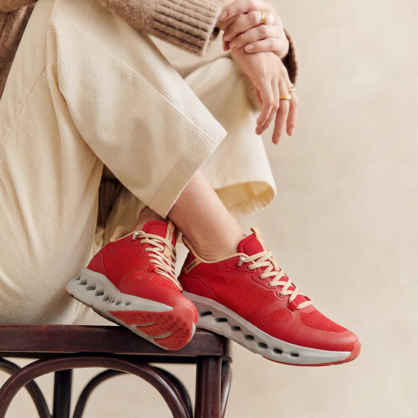 Lumis - Red - Women - 5.5 - Women's travel walking shoes