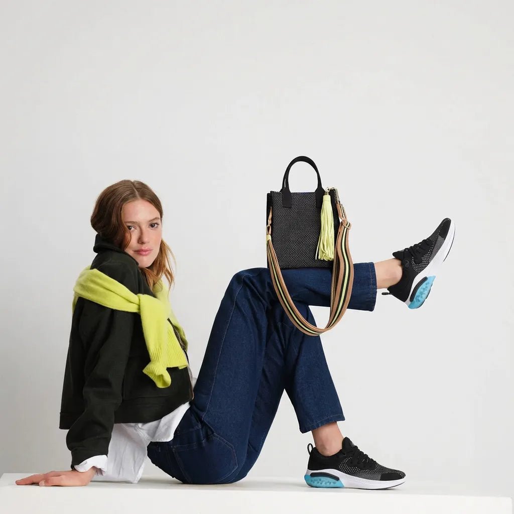 Solace 2.0 - Omega Walk - M170-BLACK-36