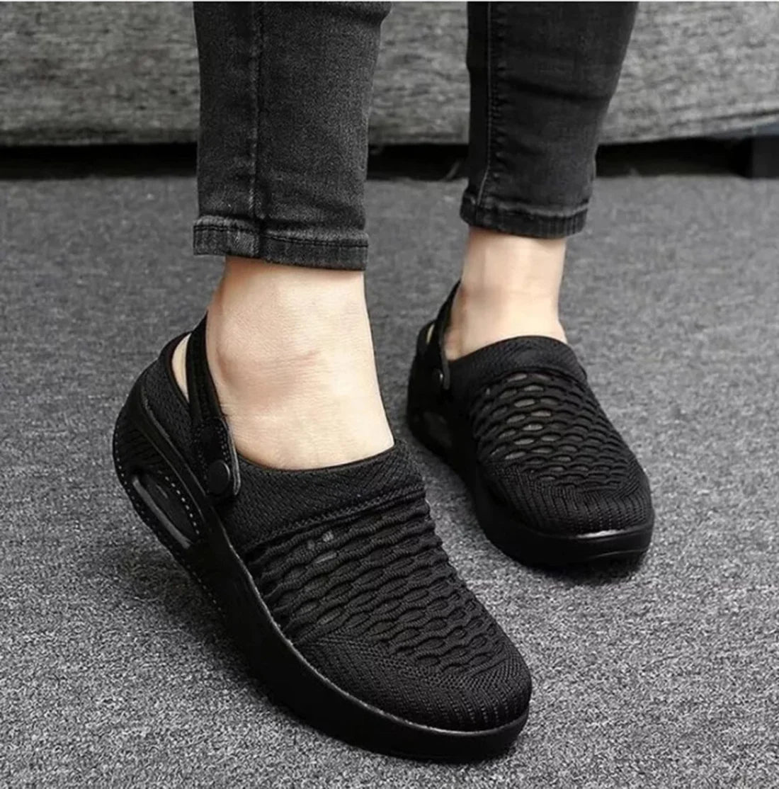 Lyra - Omega Walk - M151-Black-35 - Arch support comfort sandals